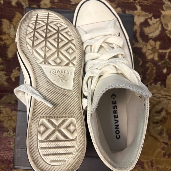 Converse Leather Sneakers - Picture 7 of 7